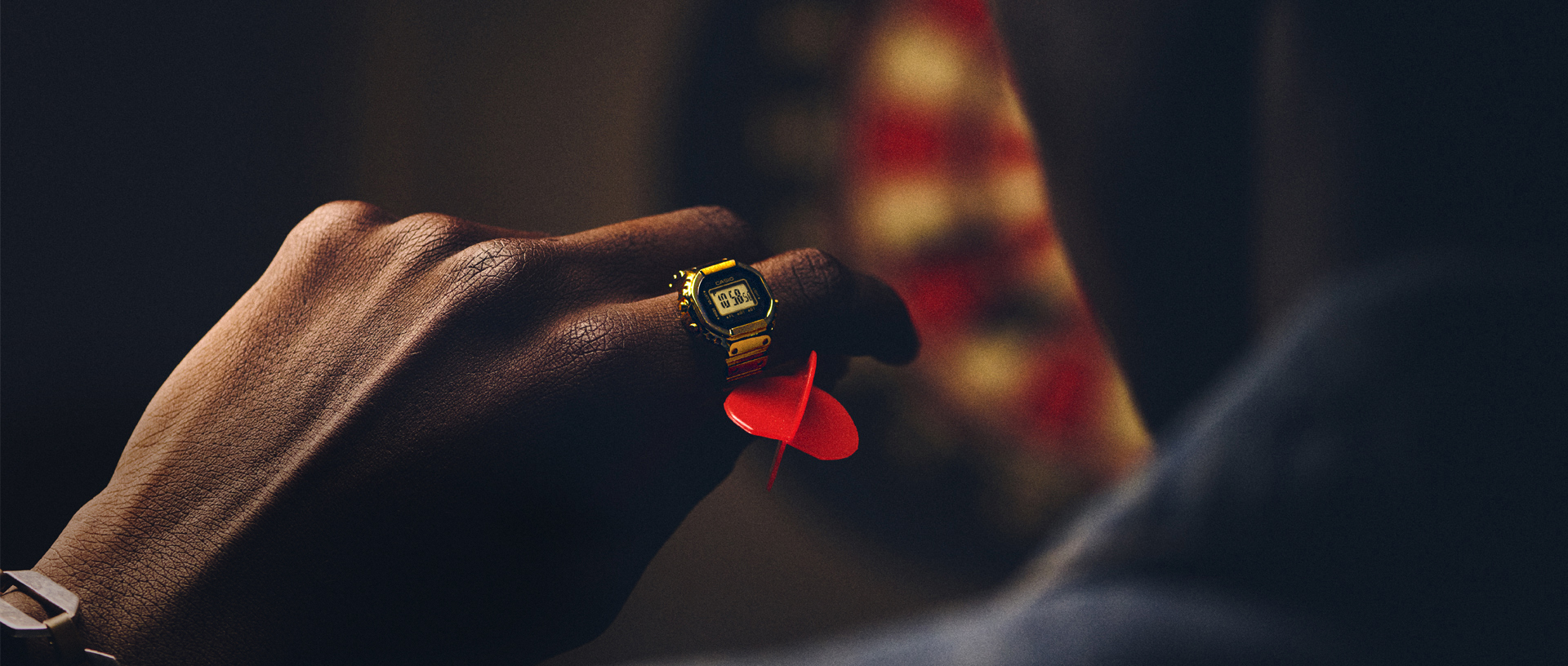 CRW-001G 的主要视觉效果