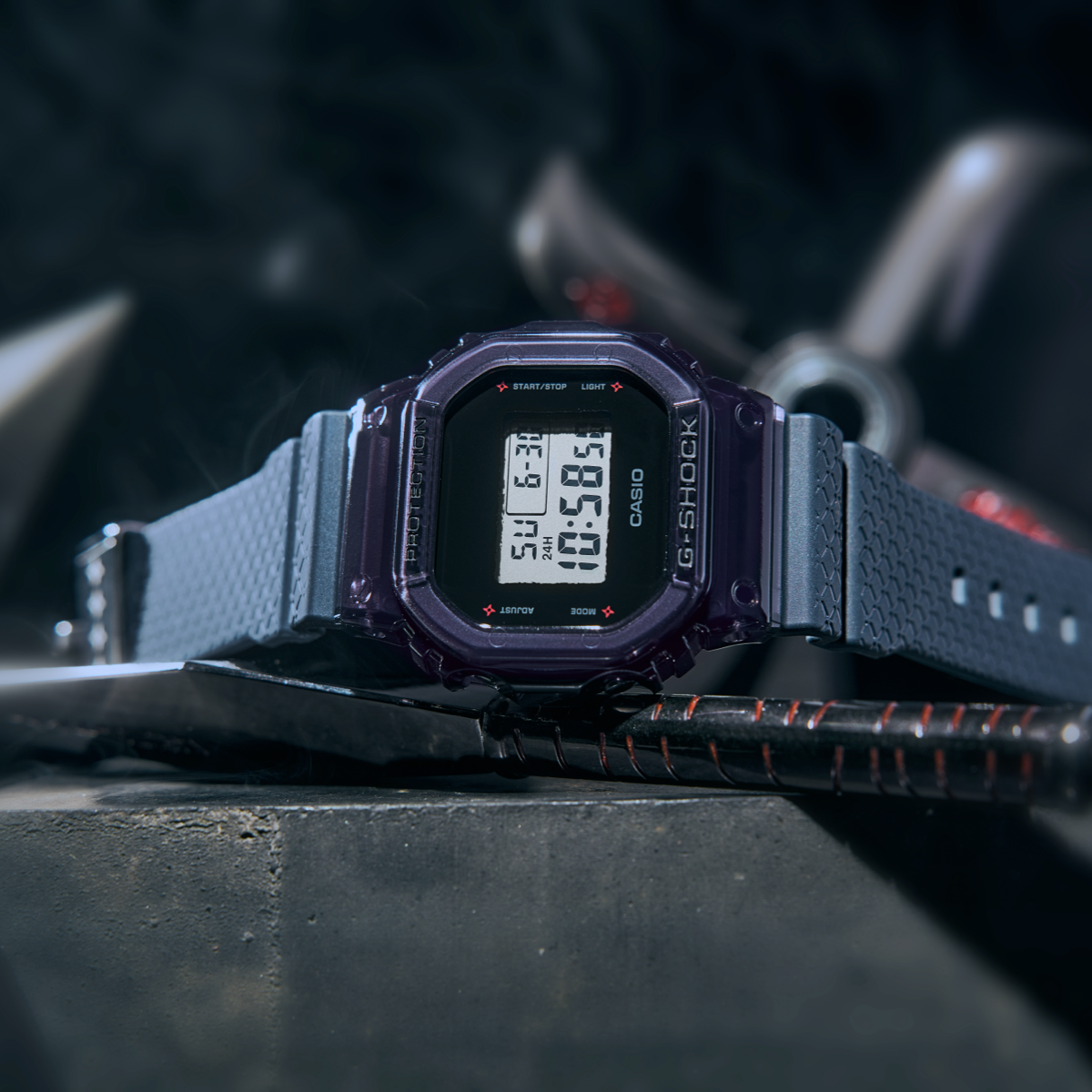 G-SHOCK DW-5600NNJ-2 手表 蓝色、浅蓝色 #2